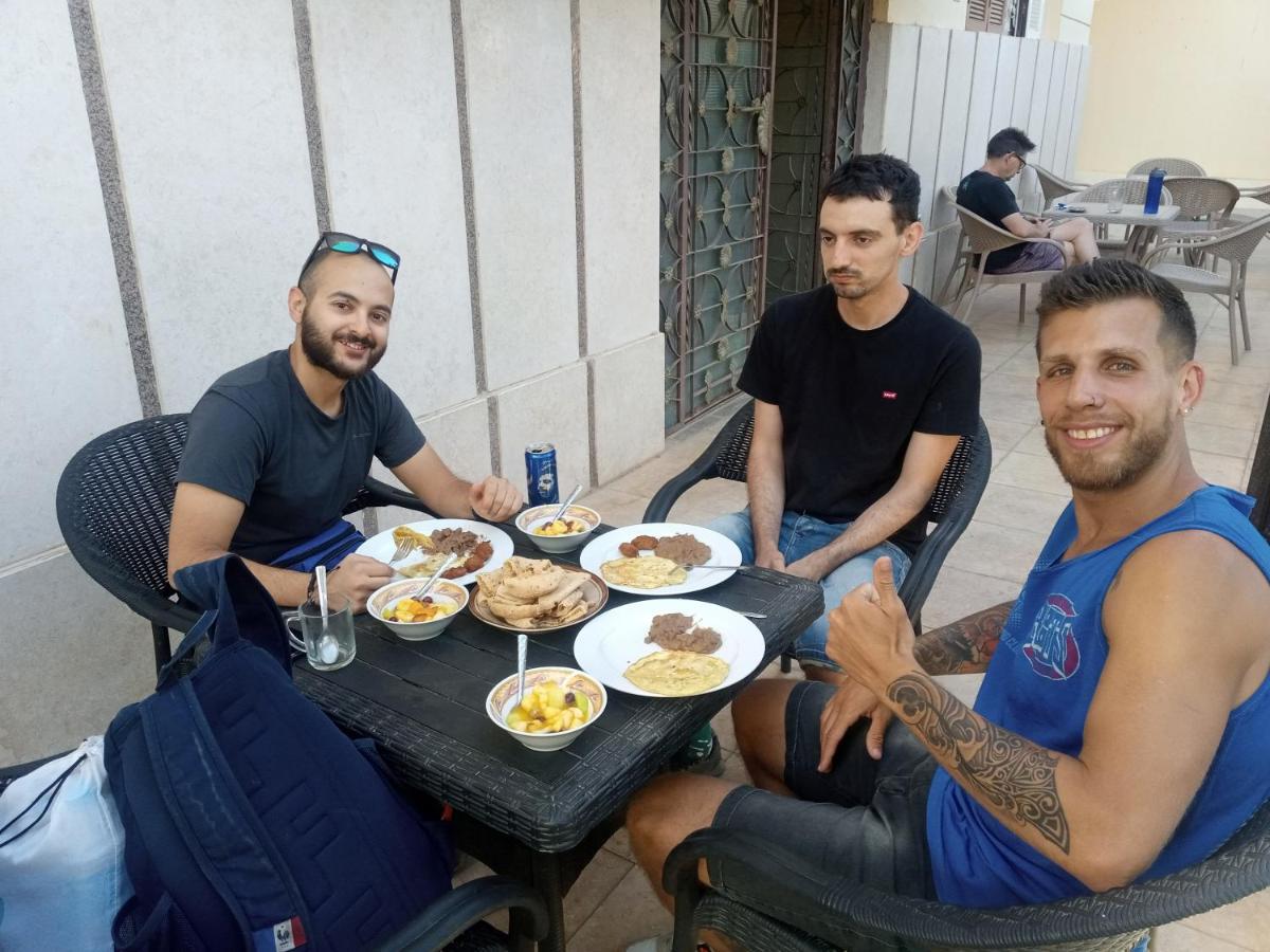 Go Inn Backpackers Asvan Dış mekan fotoğraf