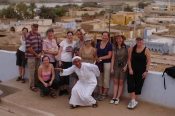 Go Inn Backpackers Asvan Dış mekan fotoğraf